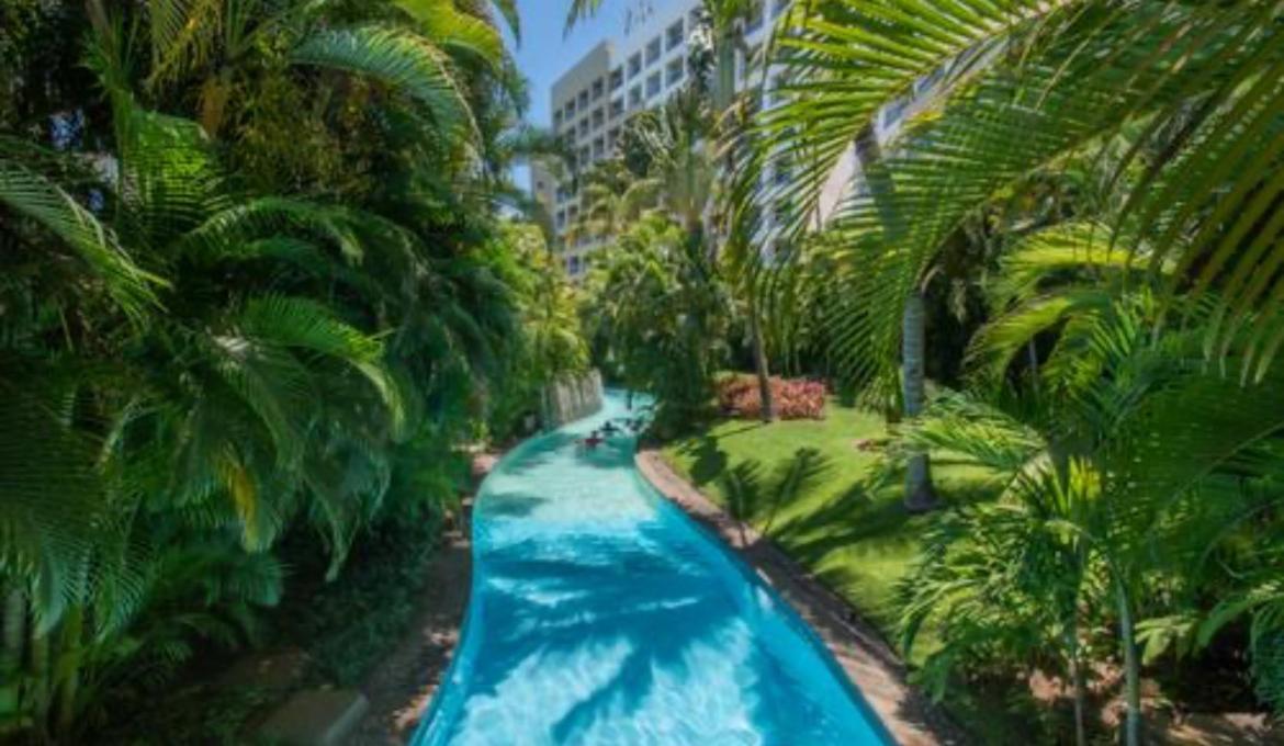 Готель Grand Luxxe With Free Golf Нуево-Вальярта Екстер'єр фото