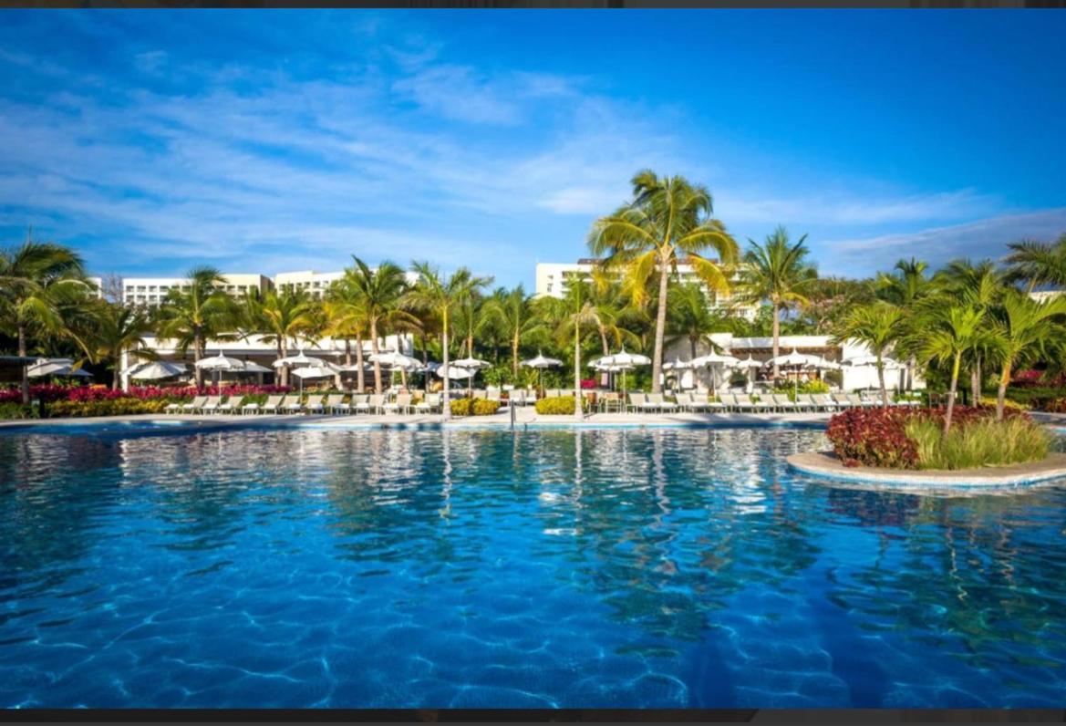 Готель Grand Luxxe With Free Golf Нуево-Вальярта Екстер'єр фото
