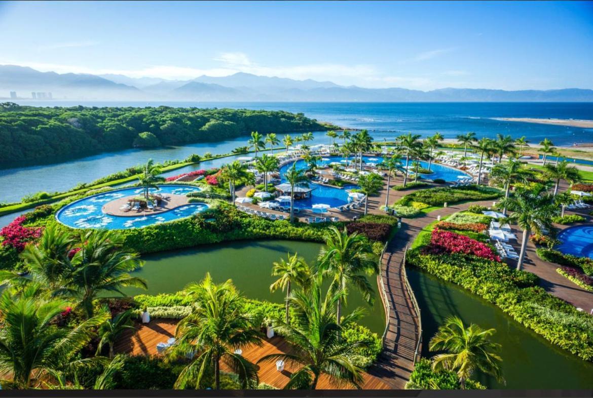 Готель Grand Luxxe With Free Golf Нуево-Вальярта Екстер'єр фото